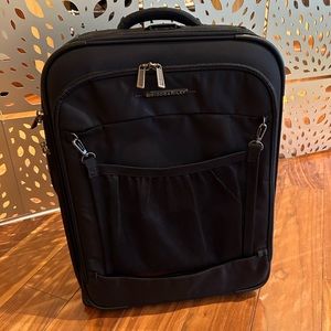 Briggs and Riley roller suitcase